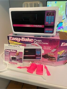 Vintage Kenner 1992 Easy Bake oven